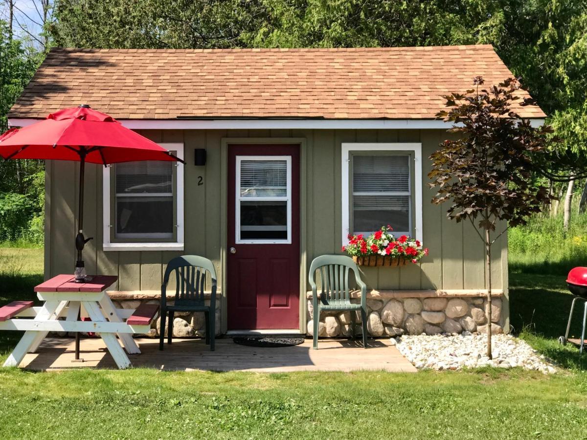 Motel Cedar Ridge Cabins Honor Exterior foto